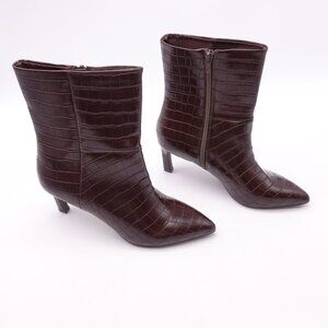 NEW DV Dolce Vita Women's Gradie Kitten Heel Dress Booties Size 7.5 Brown